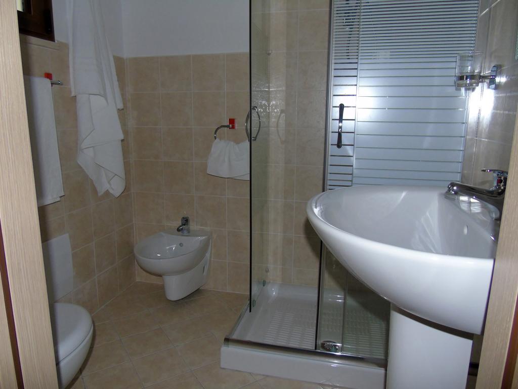 B&Birs Oliena Room photo